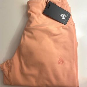 ryderwear adapt high waisted scrunch leggings